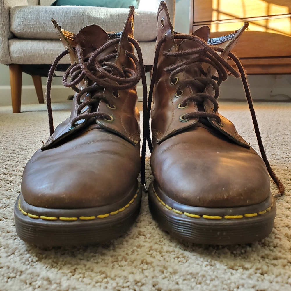 Vintage 1991 Dr. Martens Leather Boots, Distressed Brown (11) - Picture 4 of 11